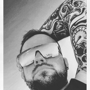 Meet your Posher, Wade